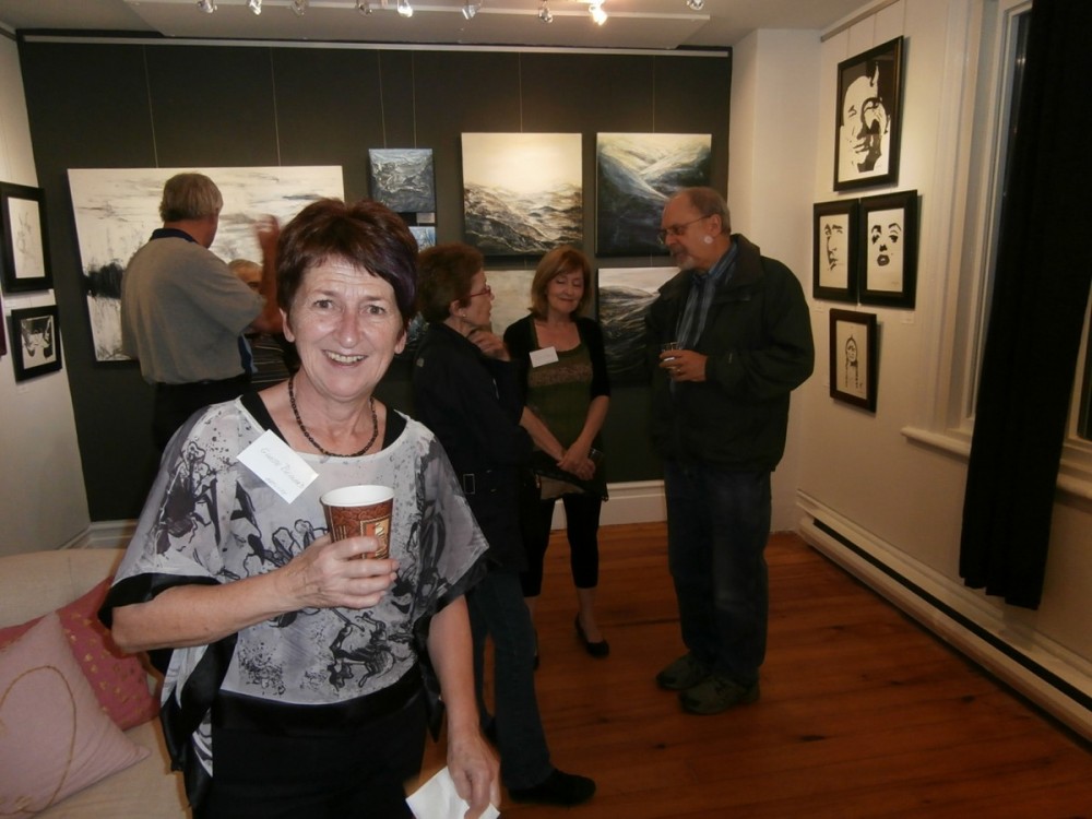 VERNISSAGE : ENTRE NOIR ET BLANC/ LUMIÈRE